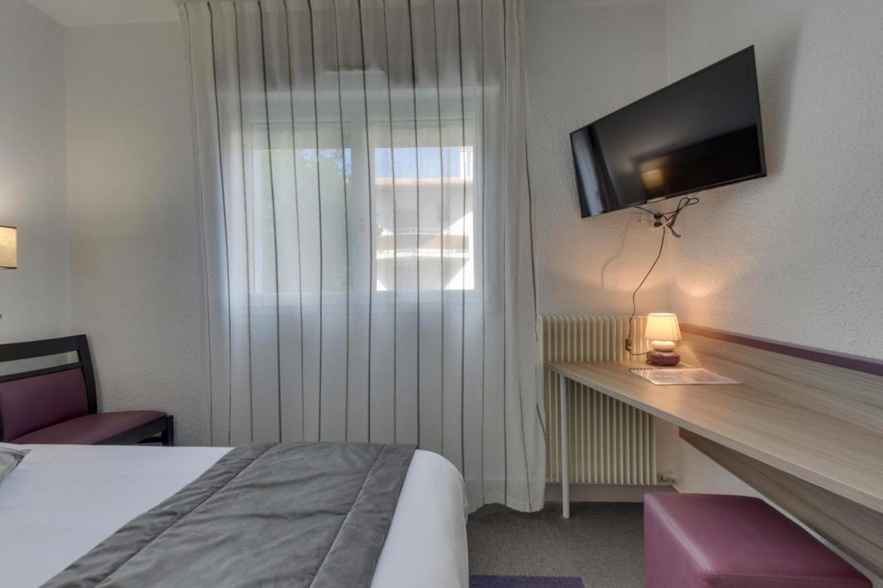 Contact Hotel O'Nice Saintes Zewnętrze zdjęcie