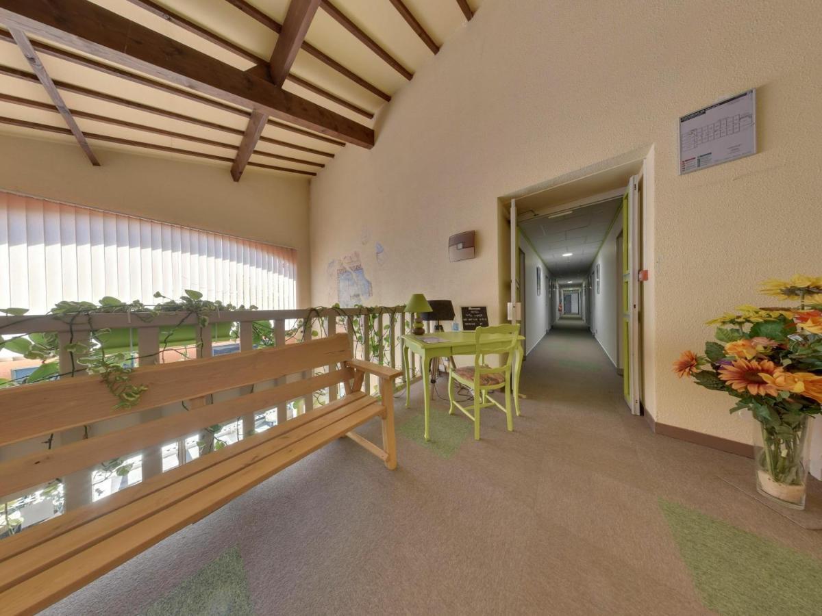 Contact Hotel O'Nice Saintes Zewnętrze zdjęcie