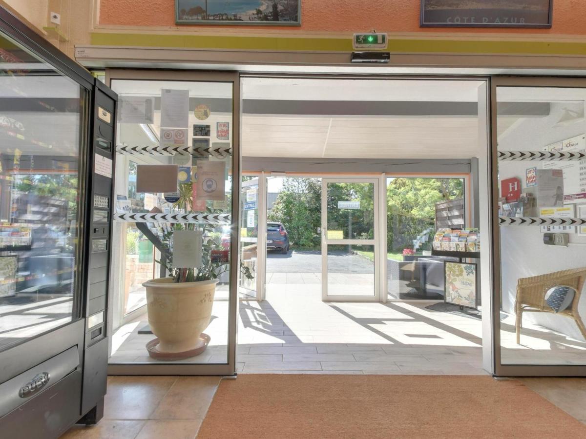 Contact Hotel O'Nice Saintes Zewnętrze zdjęcie