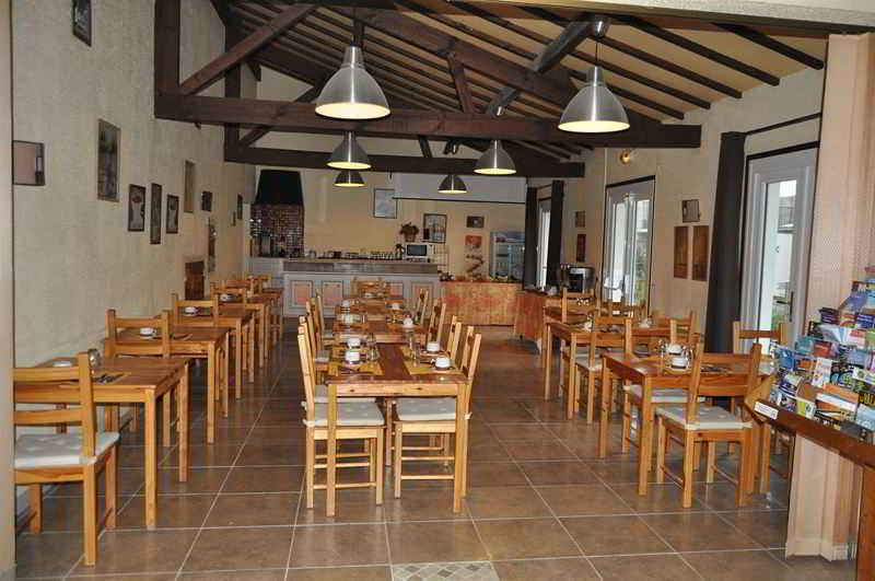 Contact Hotel O'Nice Saintes Zewnętrze zdjęcie