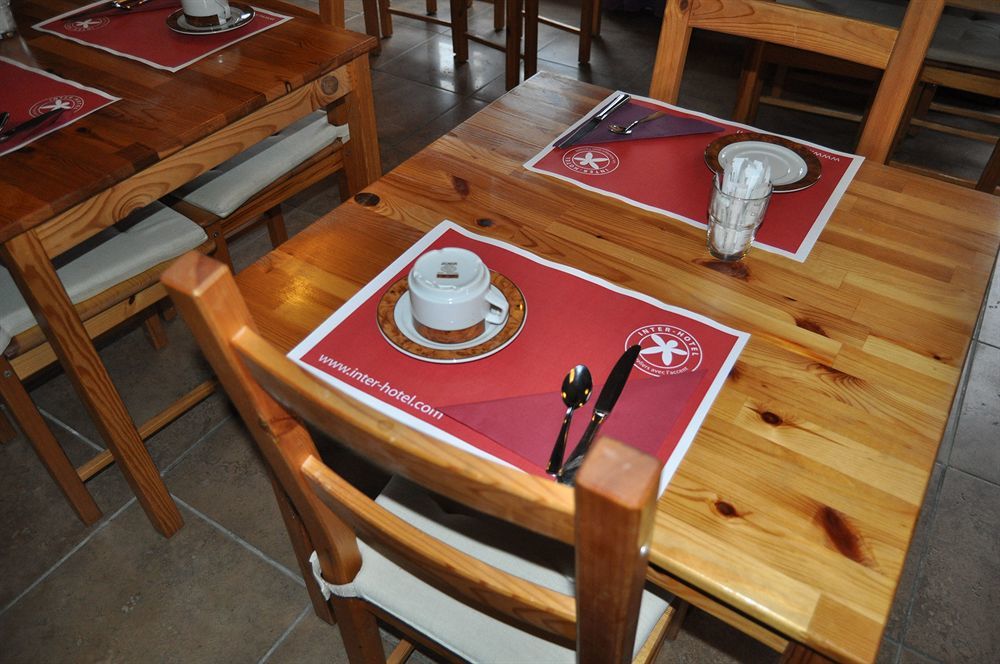Contact Hotel O'Nice Saintes Zewnętrze zdjęcie